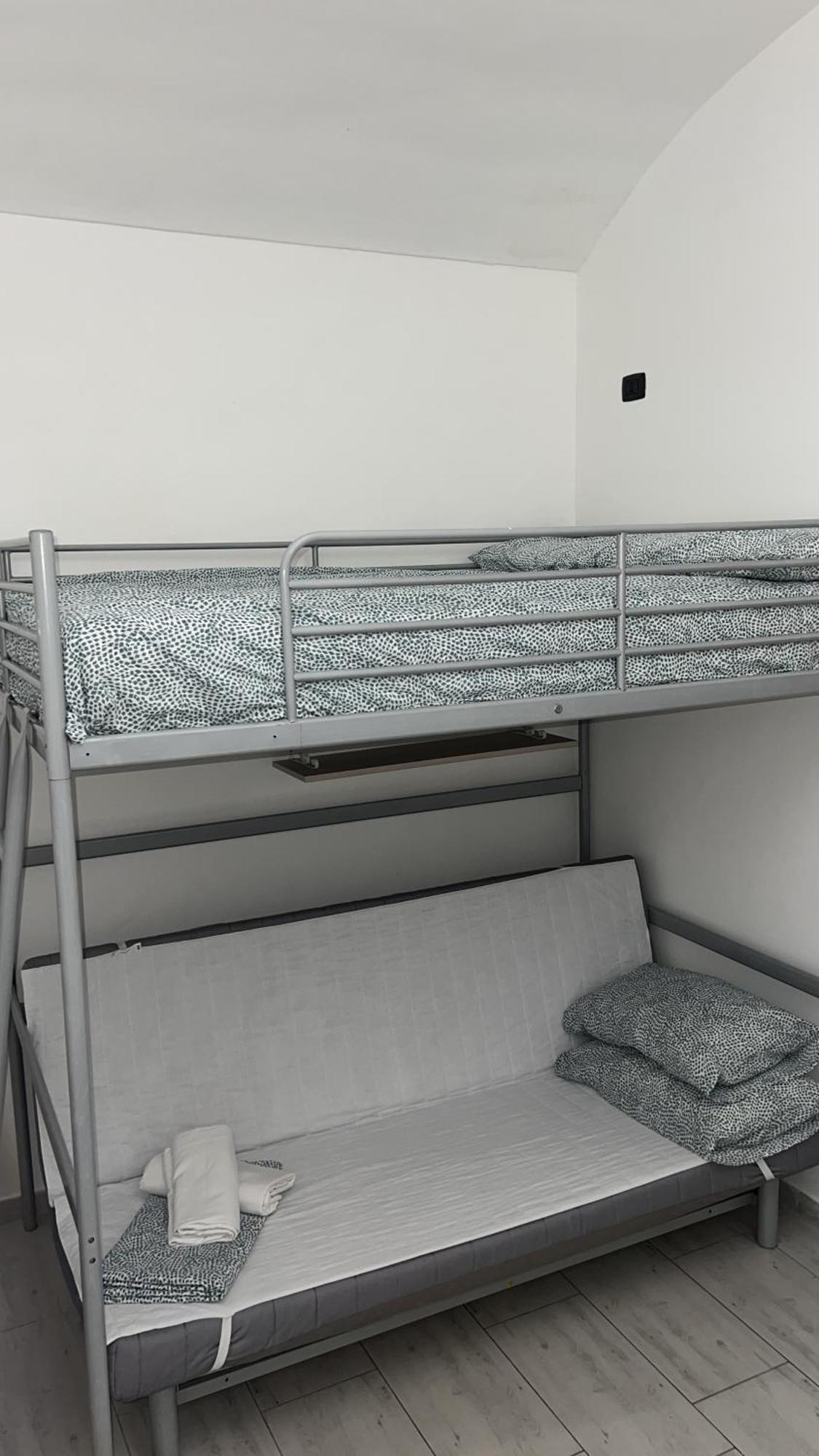Appartamento Bed2Go Brescia Torino Esterno foto